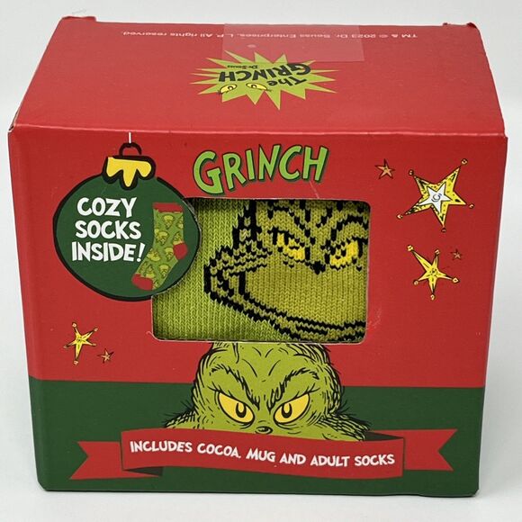 The Grinch Christmas Ten Acre Gifts Adult Green Socks & American Eagle AE Beanie - Picture 2 of 9